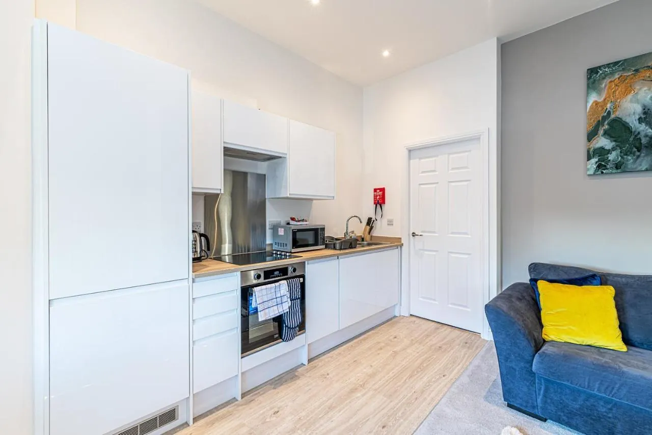 Prescott Court Serviced Apartments 哈利法克斯 0*,  英国