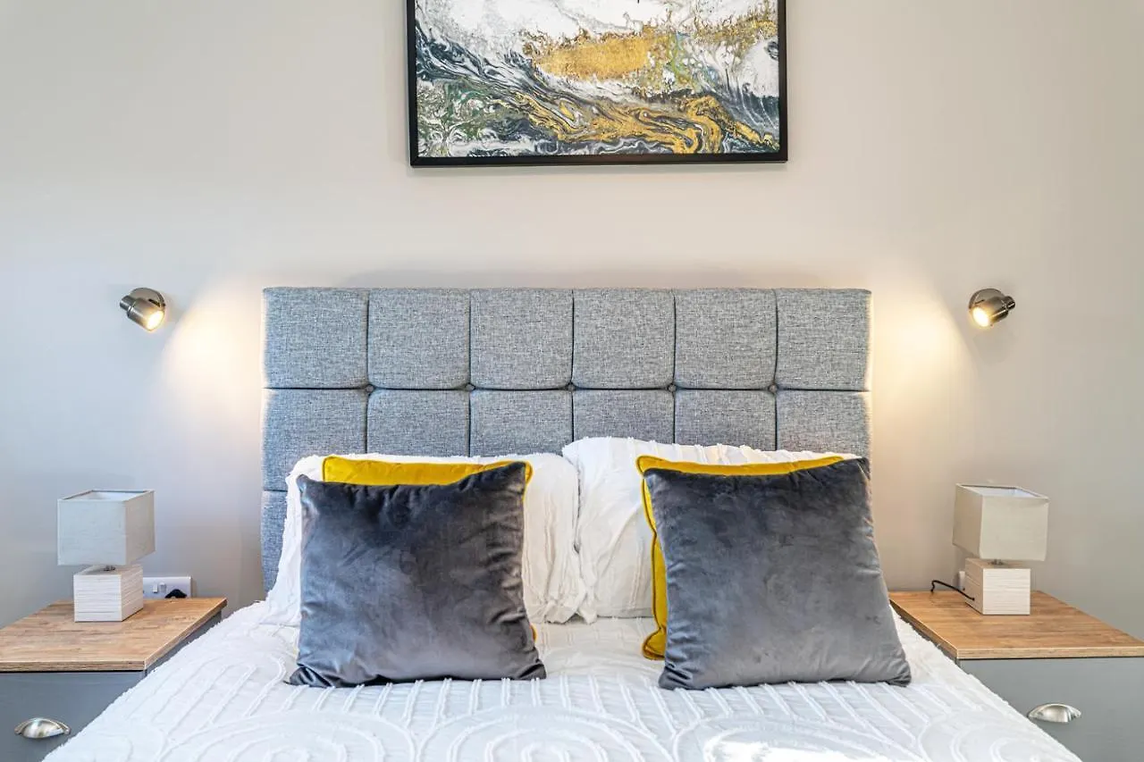 Prescott Court Serviced Apartments 哈利法克斯 英国