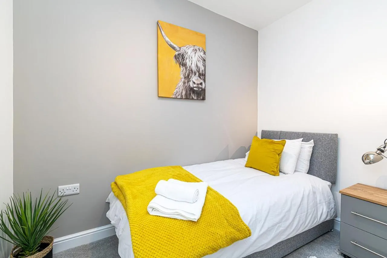 Prescott Court Serviced Apartments 哈利法克斯